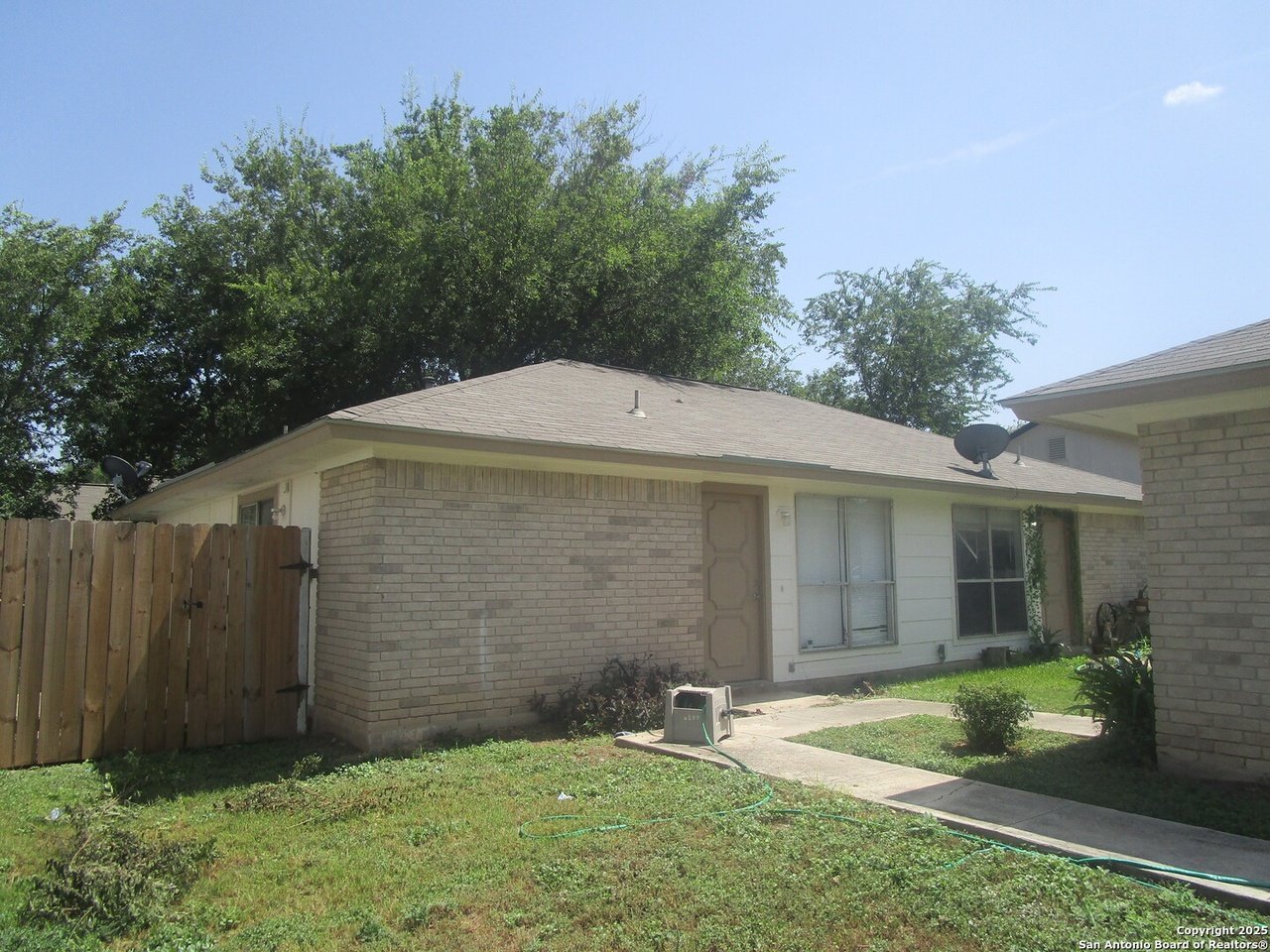Cash Flowing Duplex in San Antonio! property image