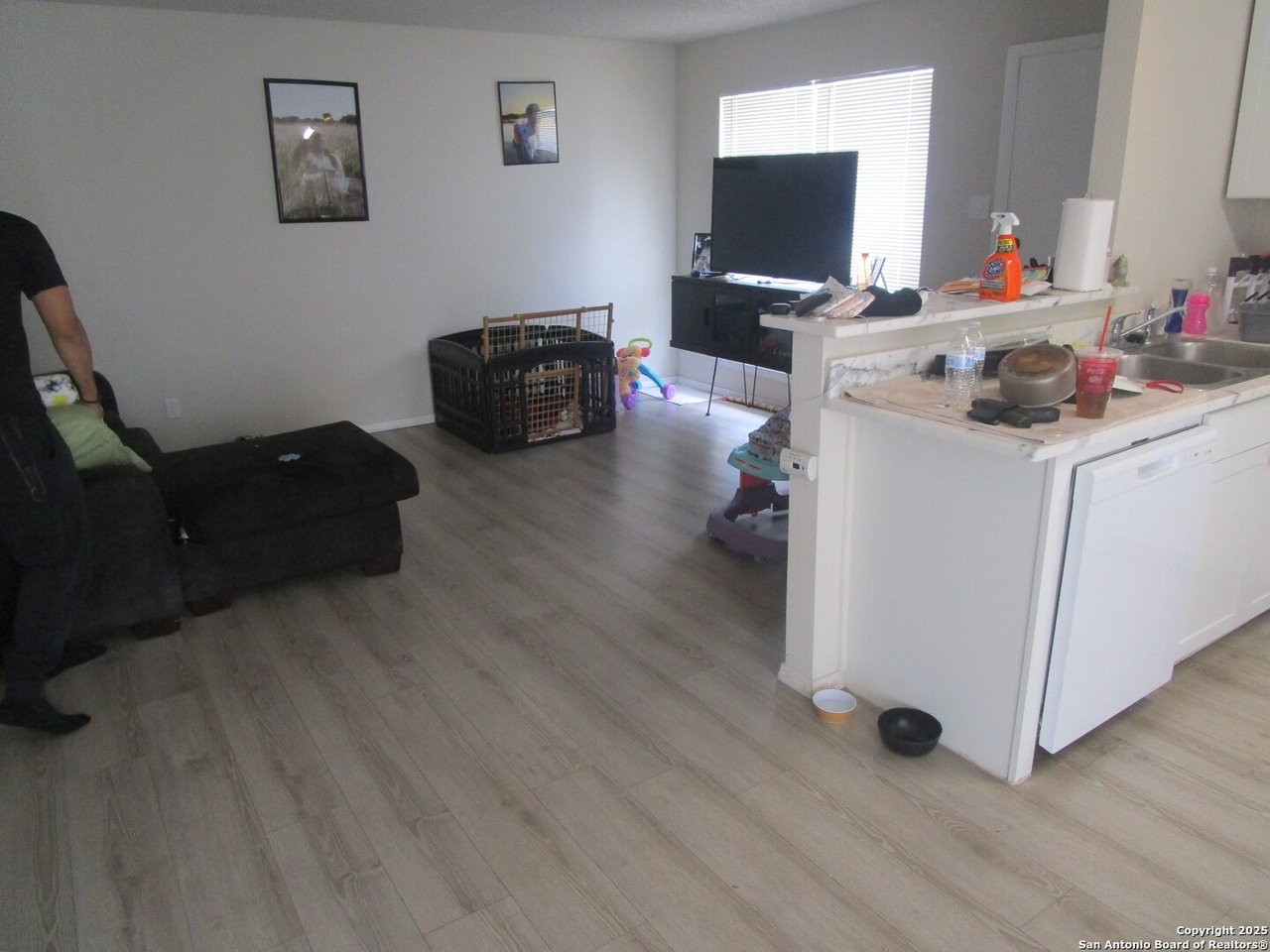 Cash Flowing Duplex in San Antonio! property image