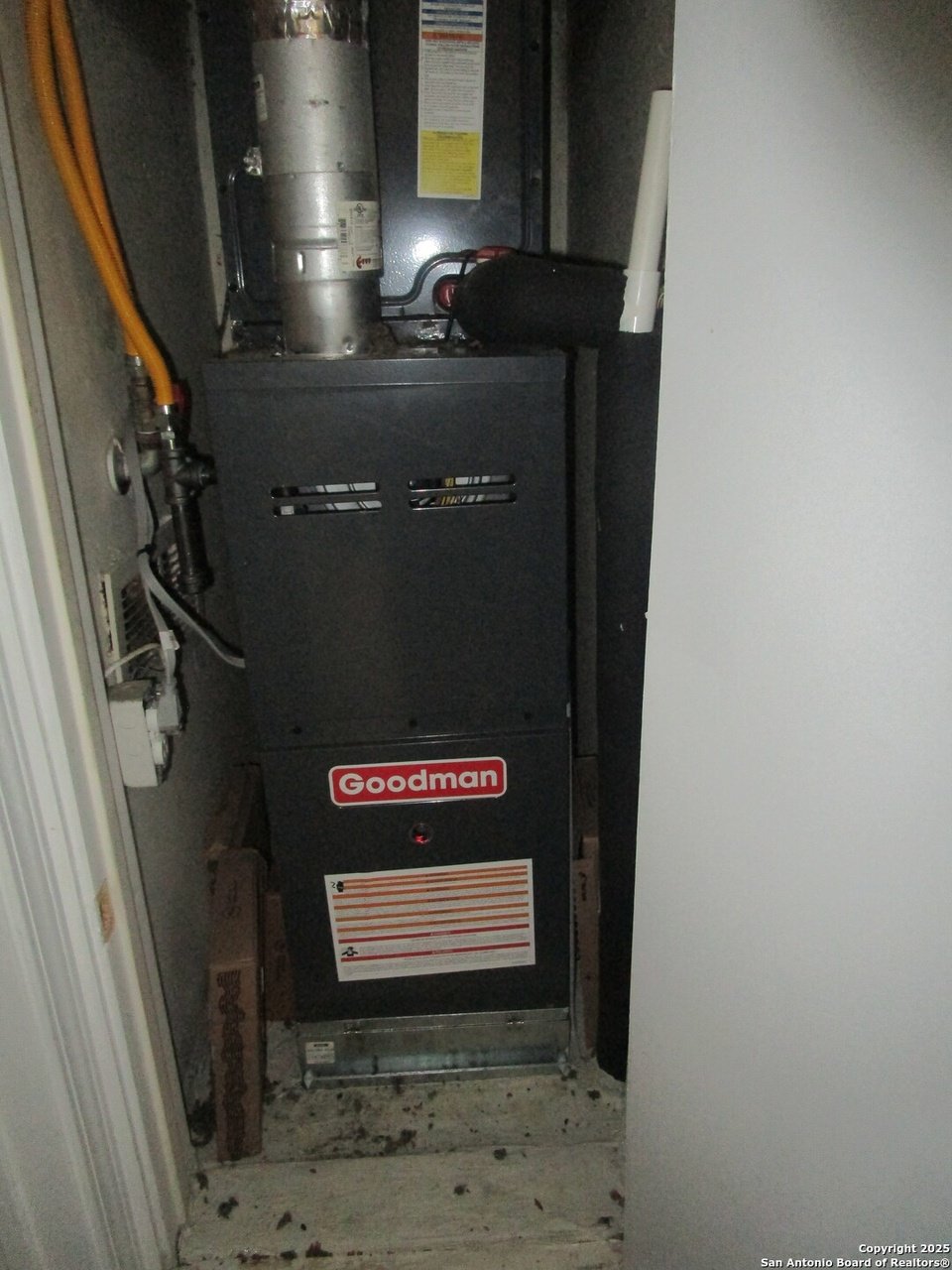 Cash Flowing Duplex in San Antonio! property image