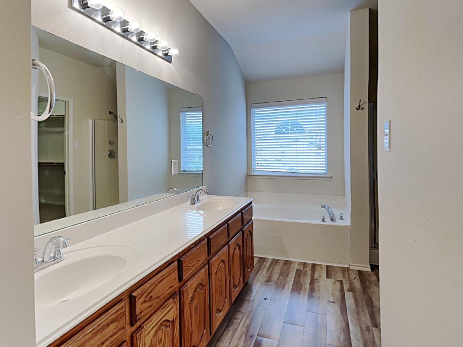 Cash Flowing SFR in Forney TX! property image